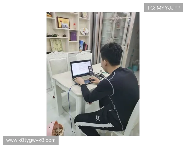 开云体育线上手机版支持多种赛事实时直播，第一时间掌握赛事动态