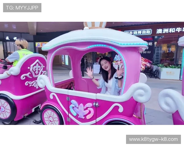 皇冠电玩城真人版最新上线，带来最刺激的真人互动游戏体验